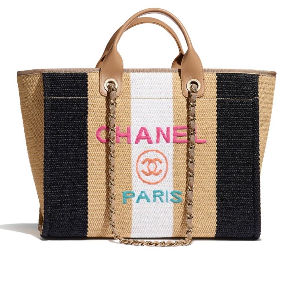 💕Chanel Deauville Bag 💕